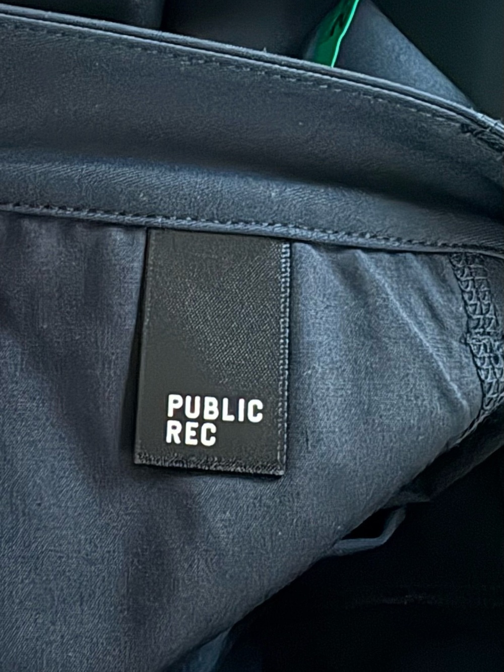 Public Rec 34X28 Black NWOT - Picture 9 of 11